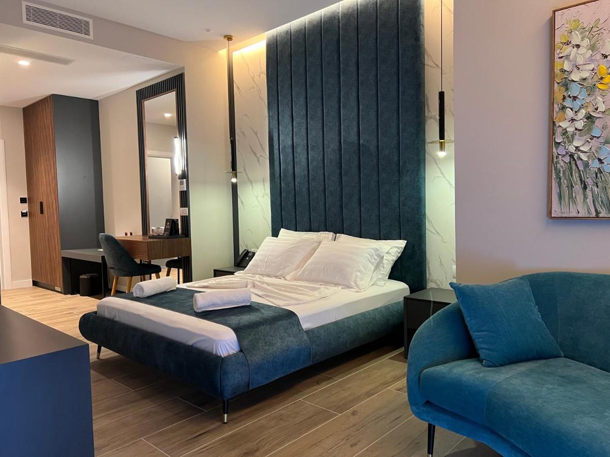 Shëngjin Domus Hotel & Apartments מראה חיצוני תמונה