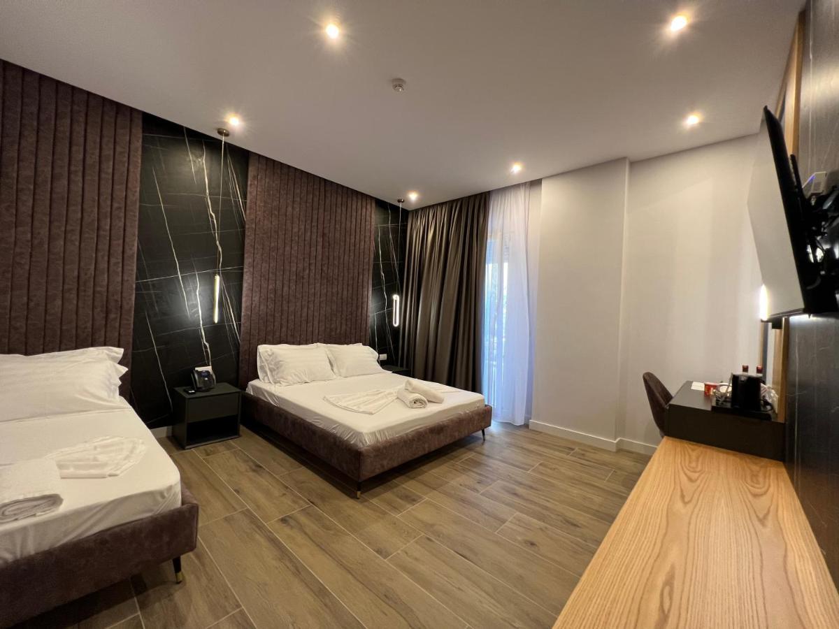 Shëngjin Domus Hotel & Apartments מראה חיצוני תמונה