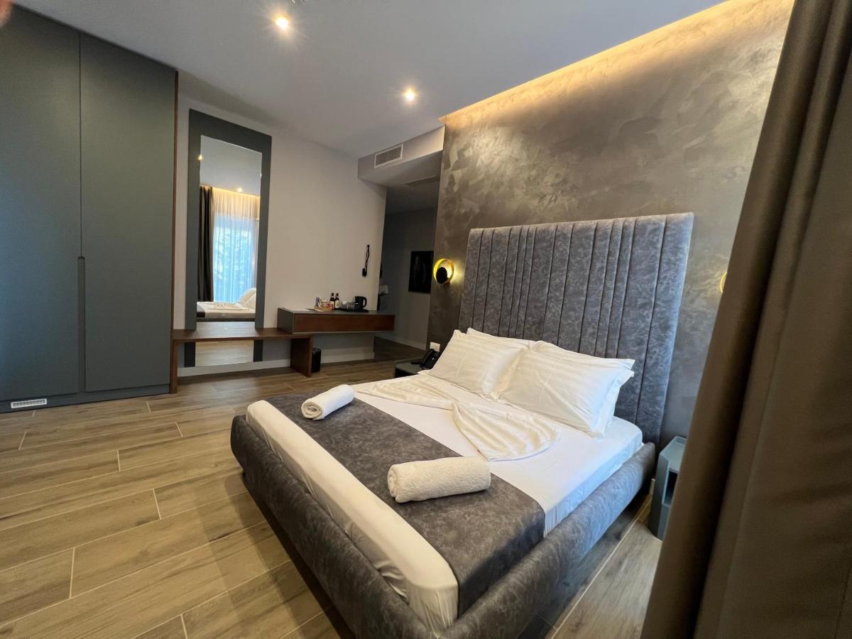 Shëngjin Domus Hotel & Apartments מראה חיצוני תמונה