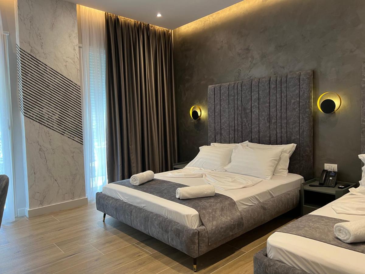 Shëngjin Domus Hotel & Apartments מראה חיצוני תמונה