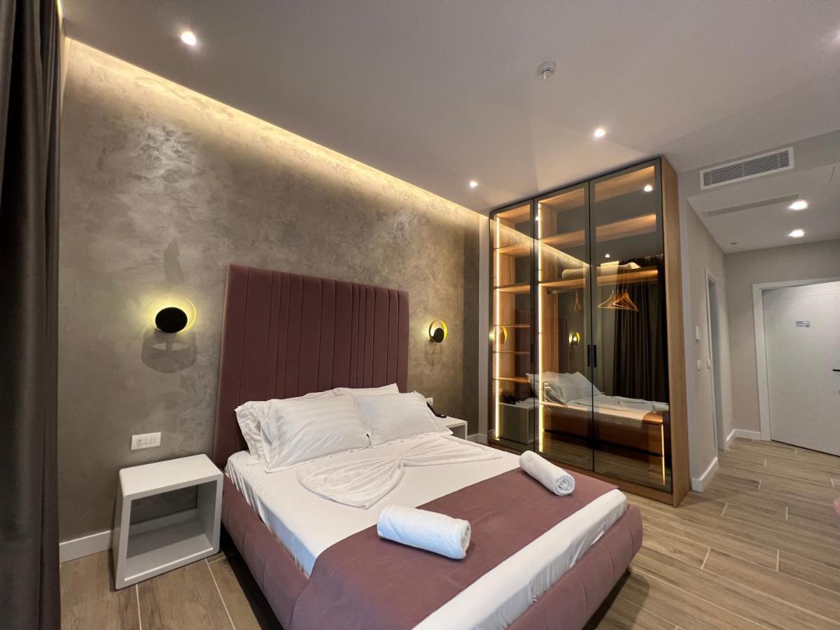 Shëngjin Domus Hotel & Apartments מראה חיצוני תמונה