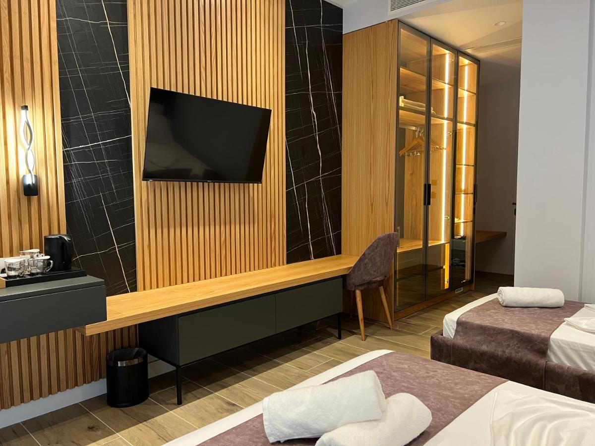 Shëngjin Domus Hotel & Apartments מראה חיצוני תמונה