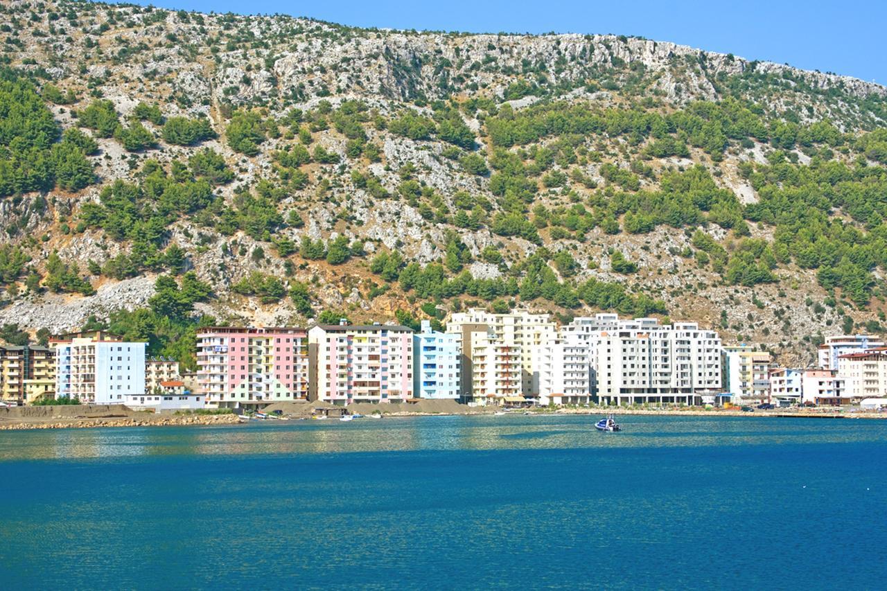 Shëngjin Domus Hotel & Apartments מראה חיצוני תמונה